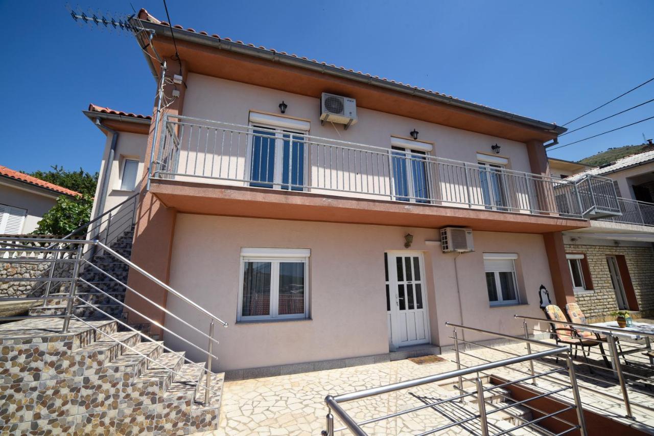 Lovely Apartments Senj Сен Екстериор снимка
